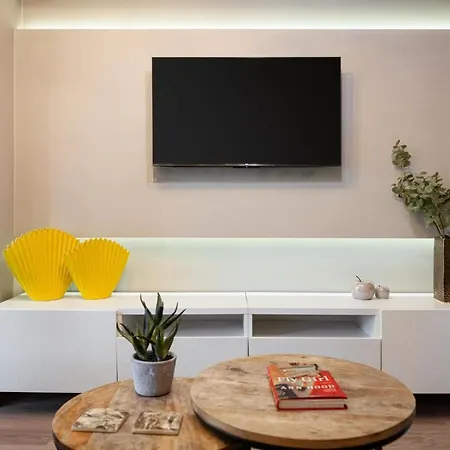 Glyfada Aurora Elegant Apartment Athènes Extérieur photo