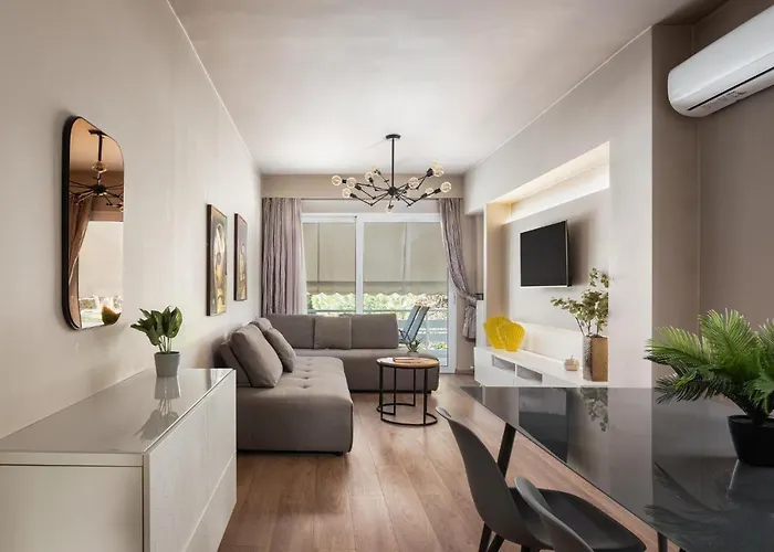 Glyfada Aurora Elegant Apartment